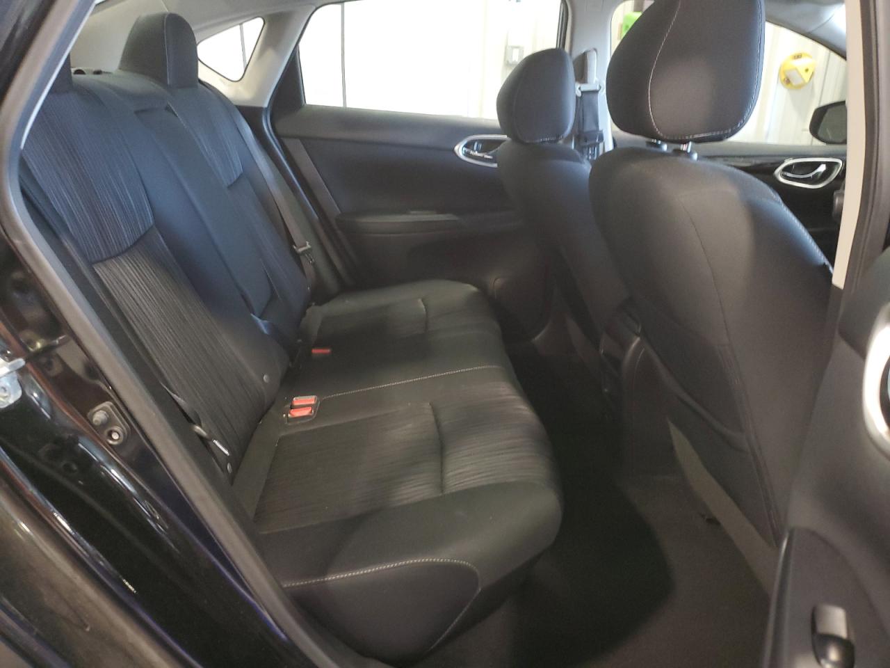 2019 Nissan Sentra - Image 10