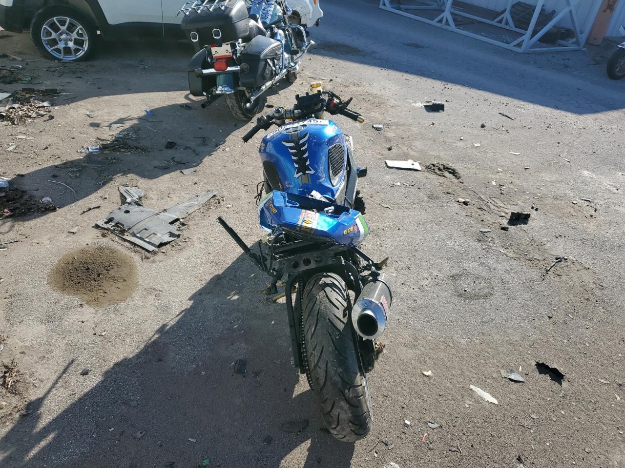 2004 Suzuki Gsx-R600 K VIN: JS1GN7CA442102810 Lot: 50254745
