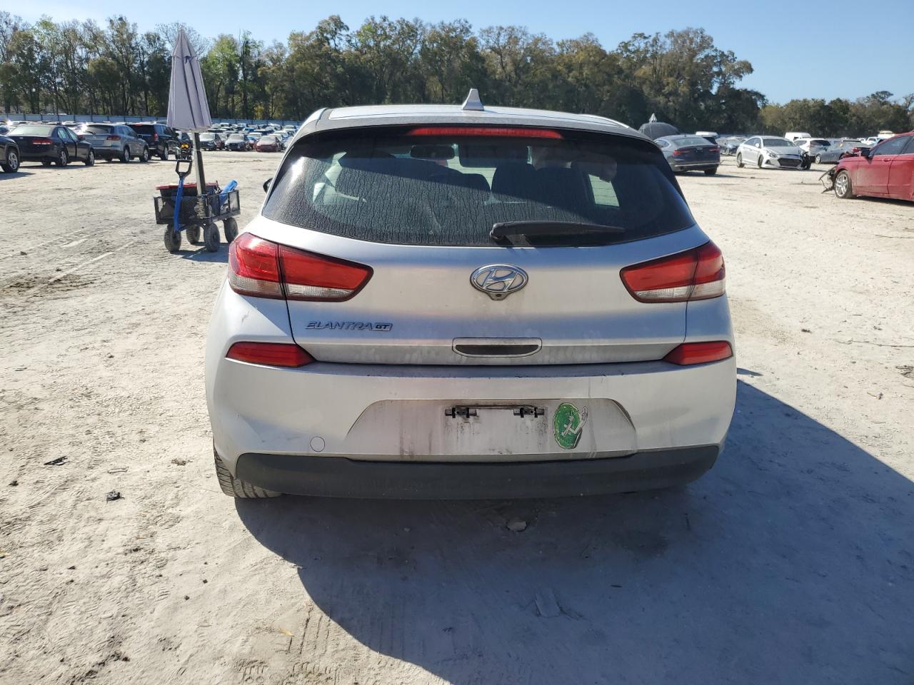 2018 Hyundai Elantra - Image 6