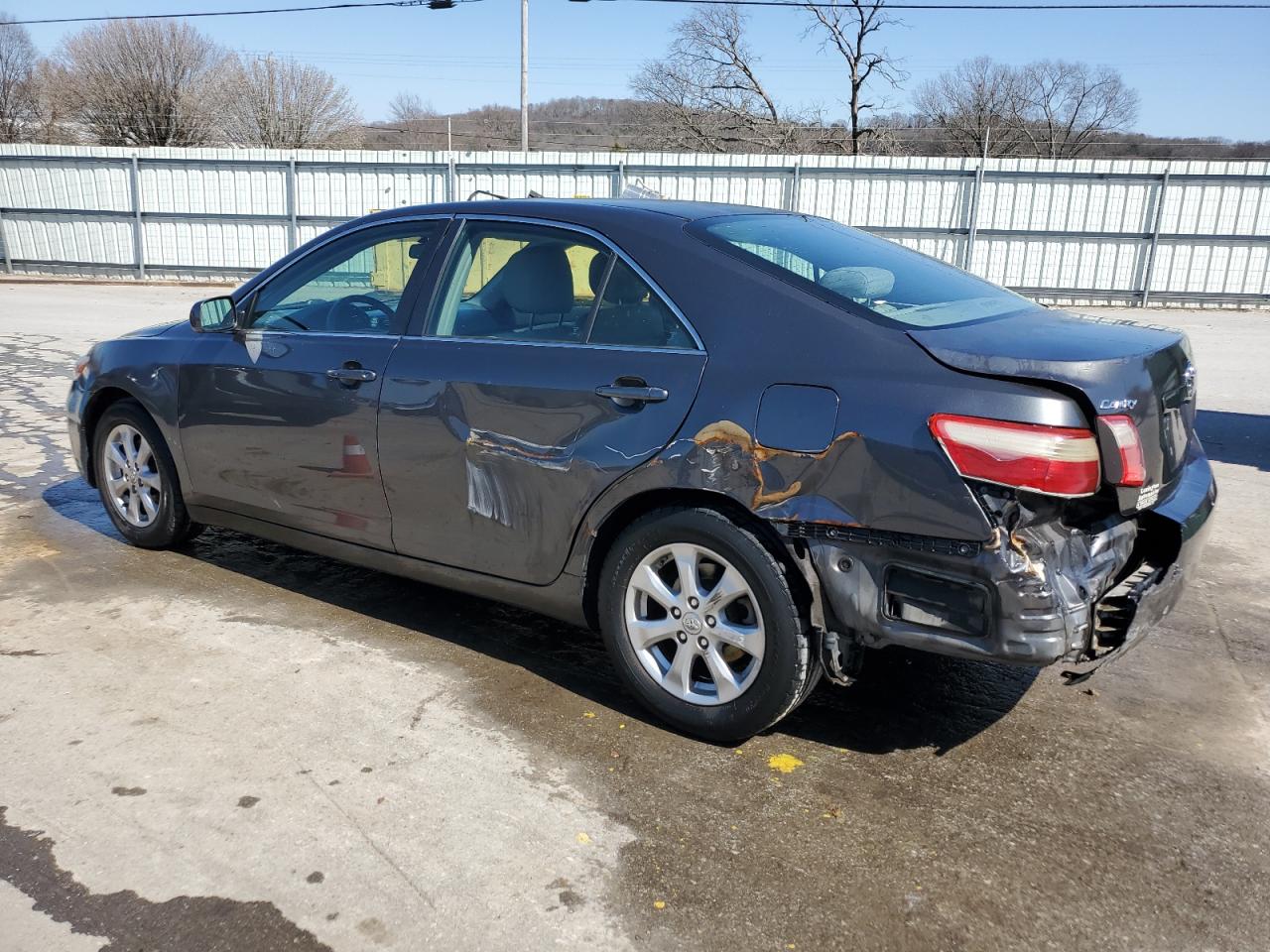 2009 Toyota Camry - Image 2