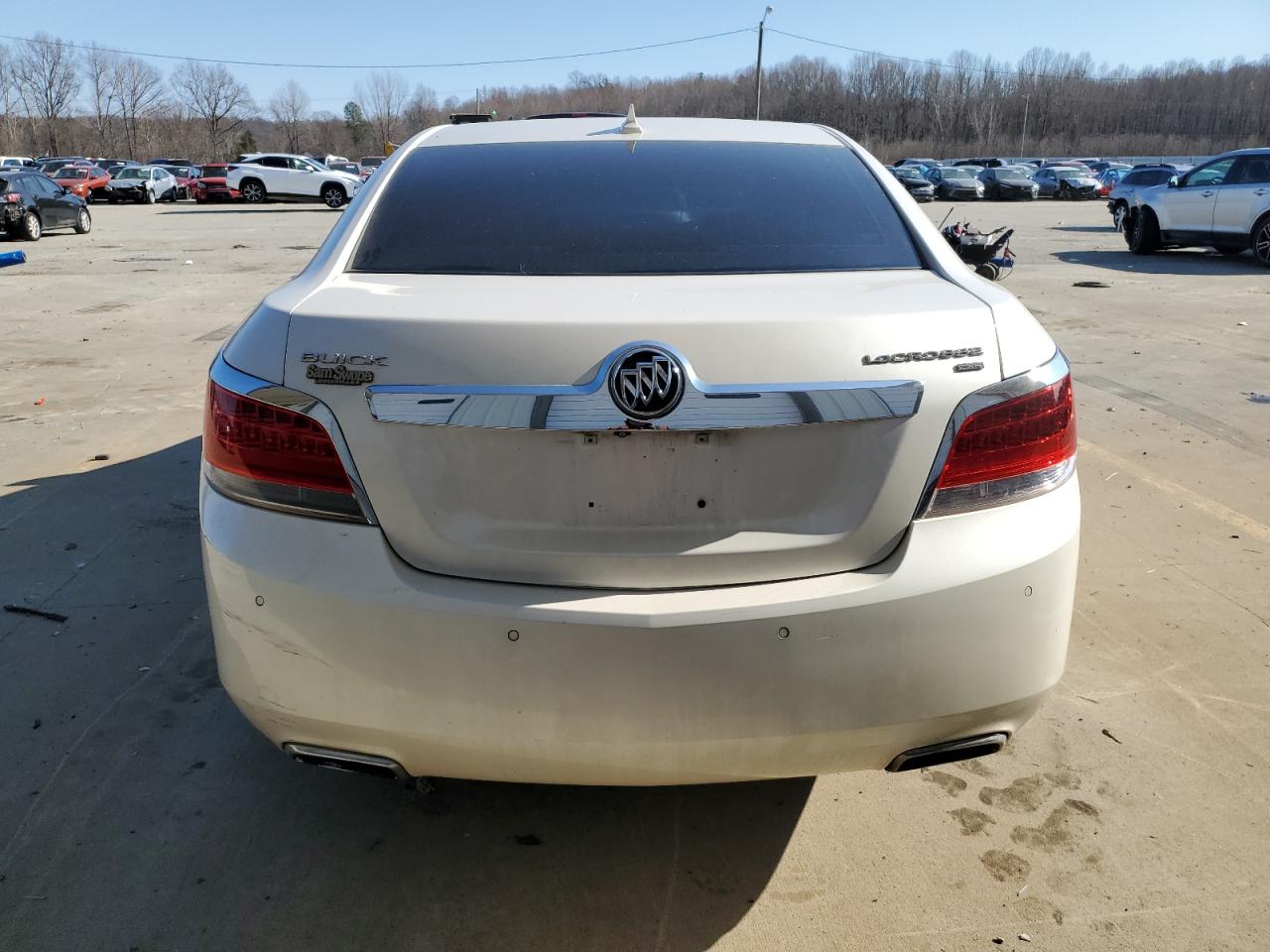 2011 Buick LaCrosse - Image 6