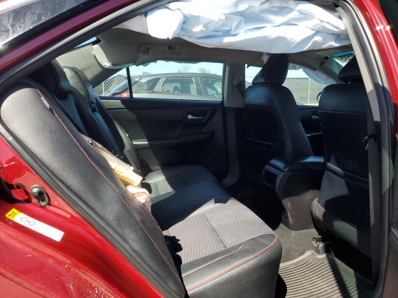 2015 Toyota Camry - Image 10