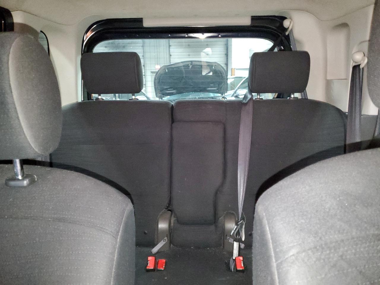 2011 Nissan Cube - Image 10
