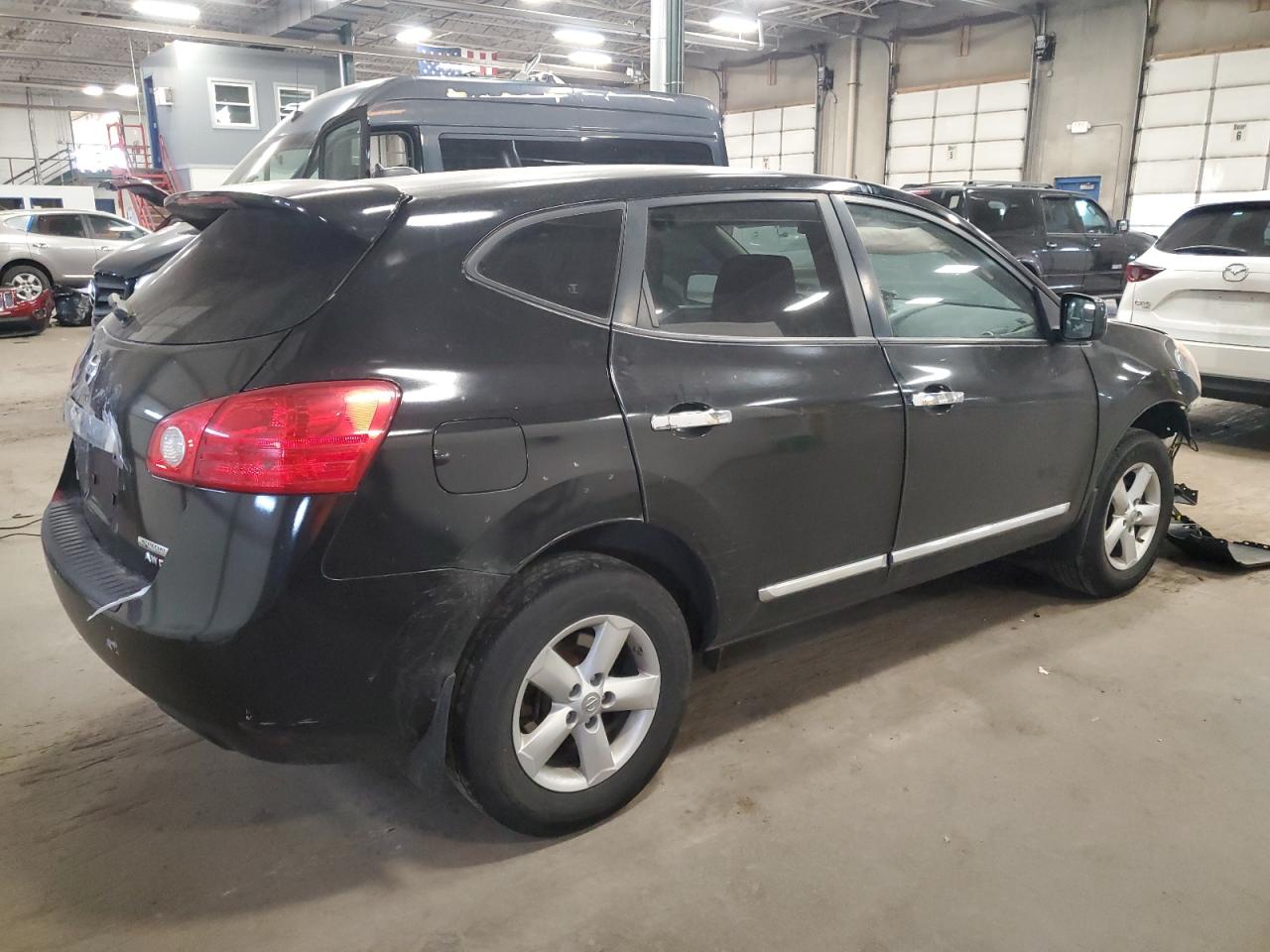 2013 Nissan Rogue - Image 3