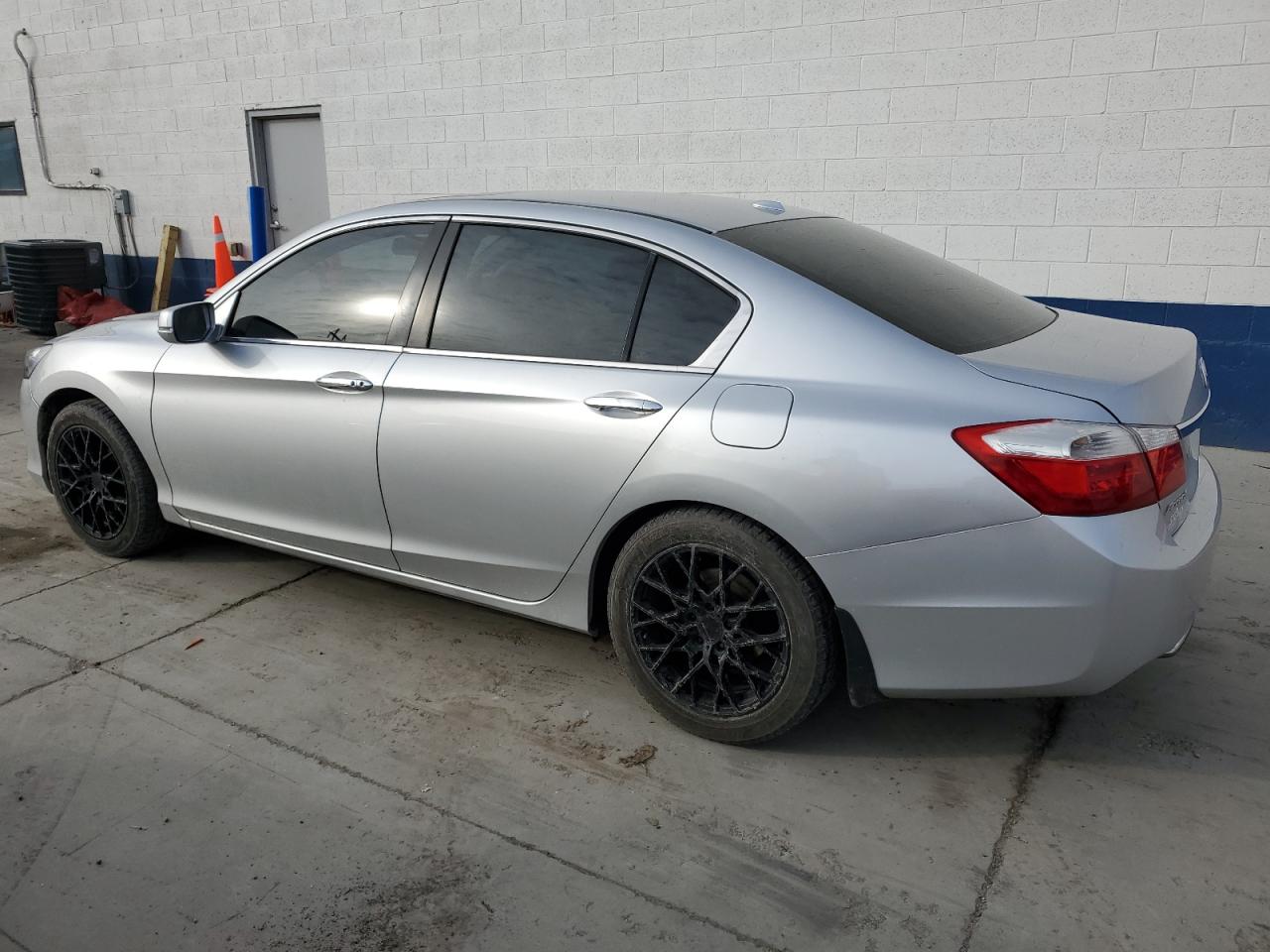 2013 Honda Accord - Image 2