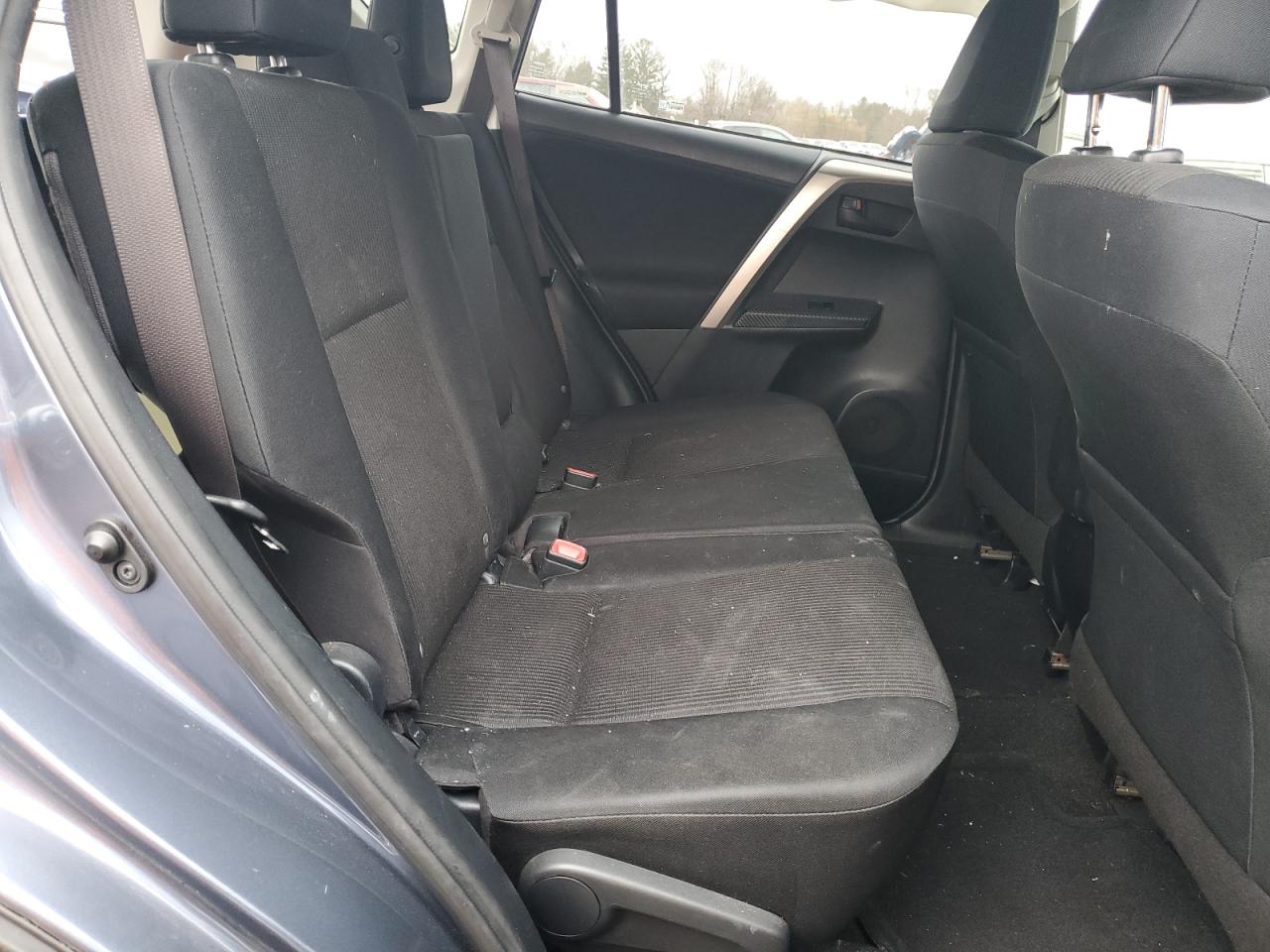 2014 Toyota RAV 4 - Image 11