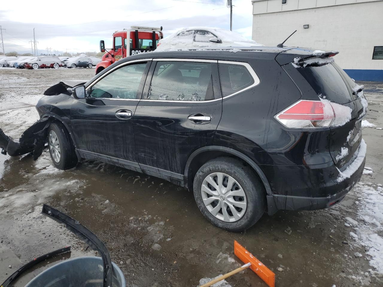 2014 Nissan Rogue - Image 2