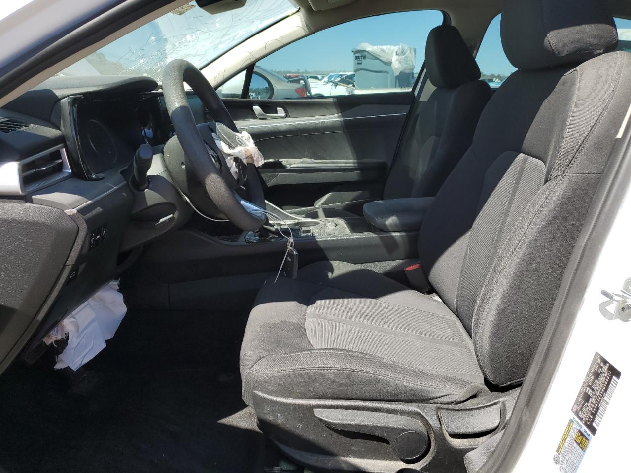 2021 Kia K5 - Image 7