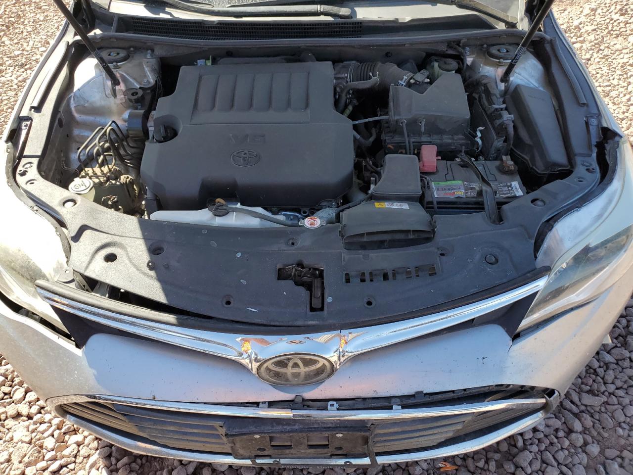 2017 Toyota Avalon - Image 13