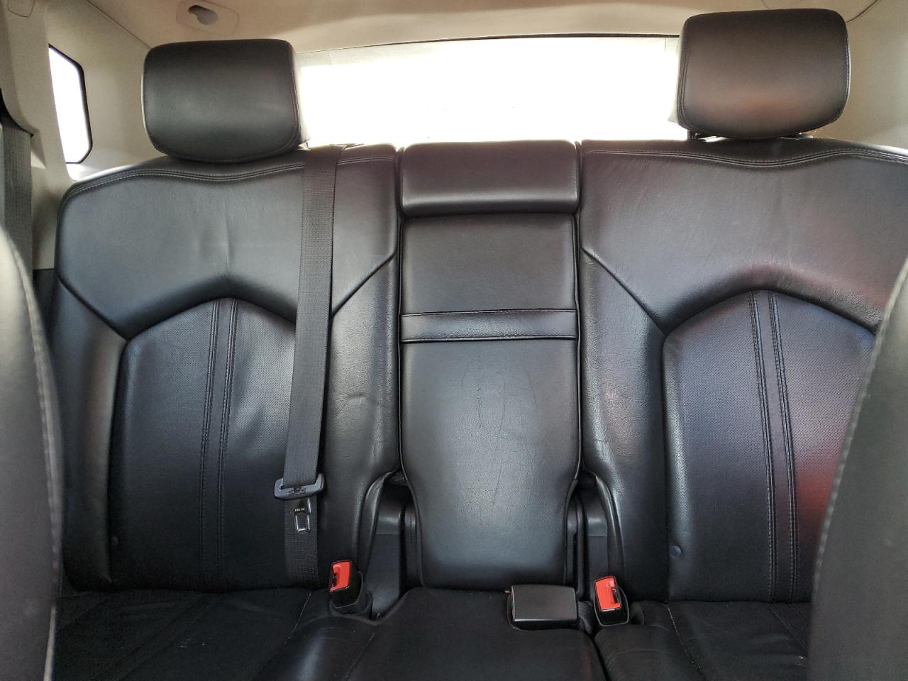 2011 Cadillac SRX - Image 10