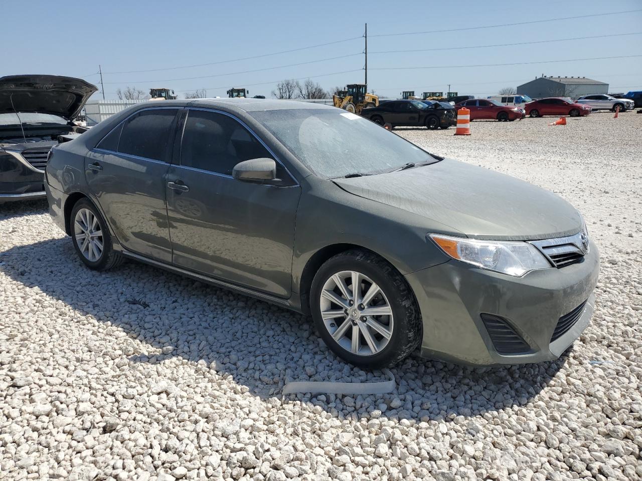 2012 Toyota Camry - Image 4