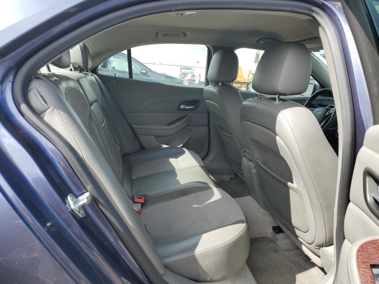 2013 Chevrolet Malibu - Image 10