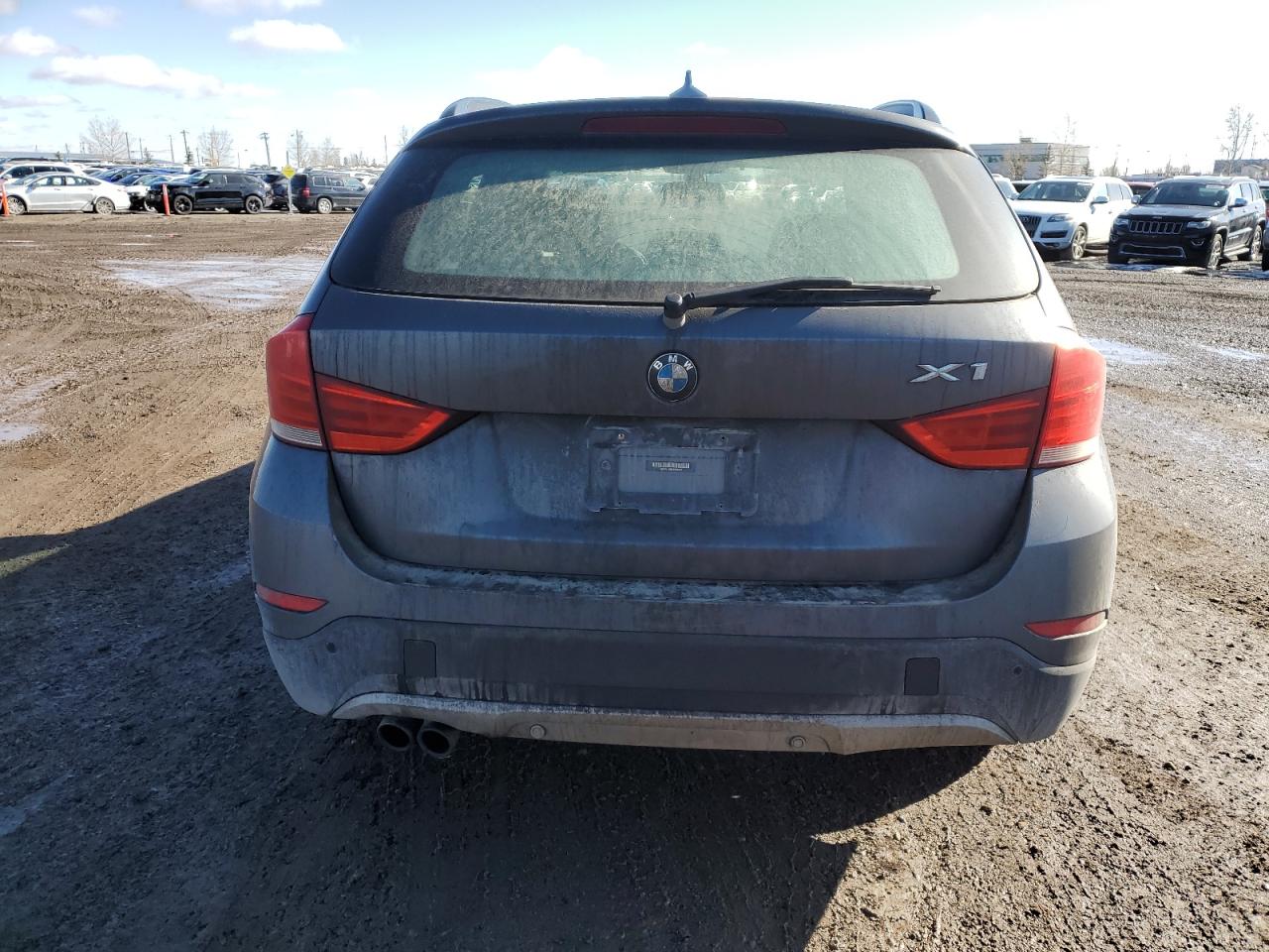 2015 BMW X1 - Image 6