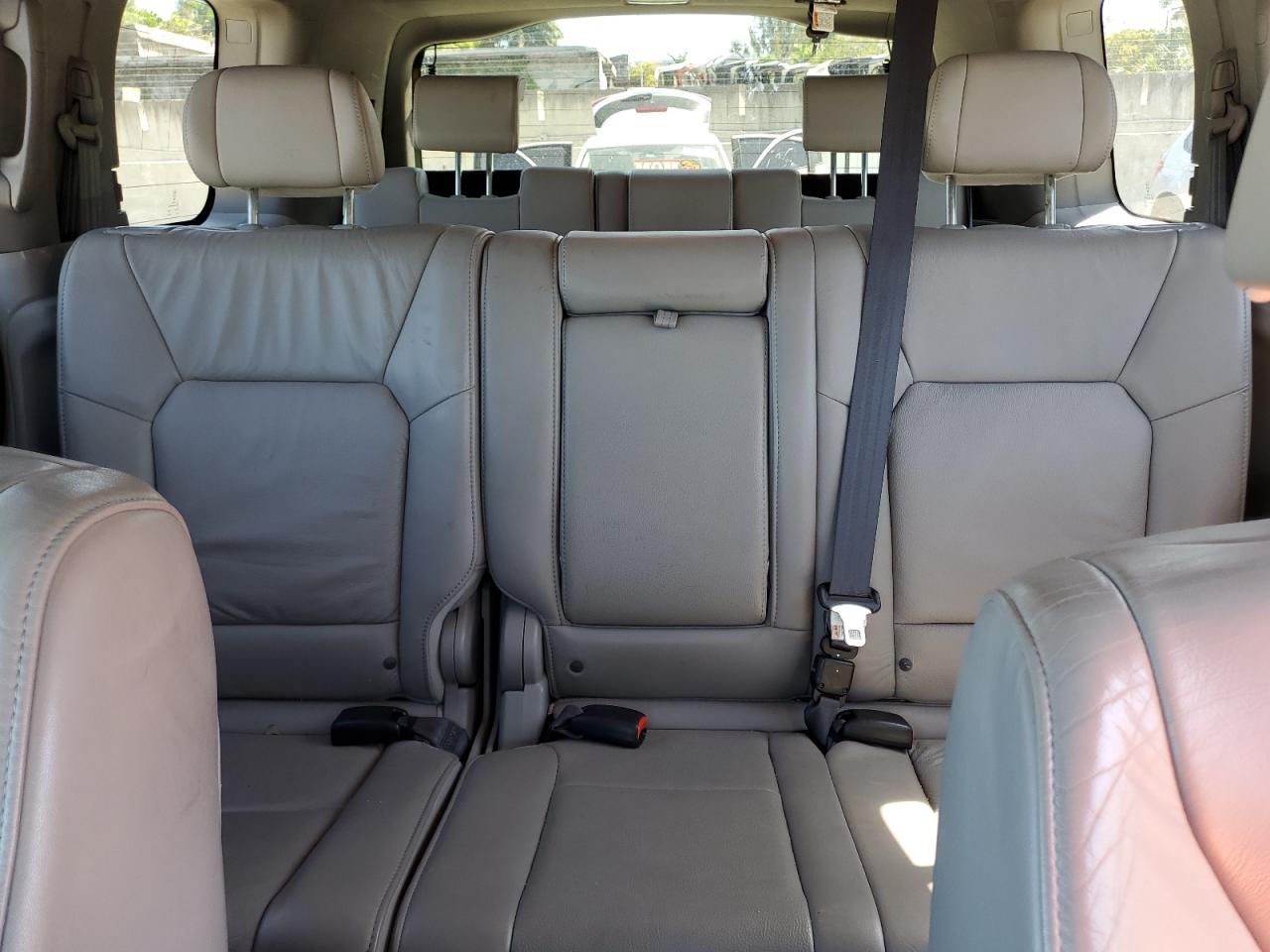 2011 Honda Pilot - Image 10