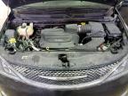 Woodhaven, MI에서 판매 중인 2017 Chrysler Pacifica Touring L Plus - Side