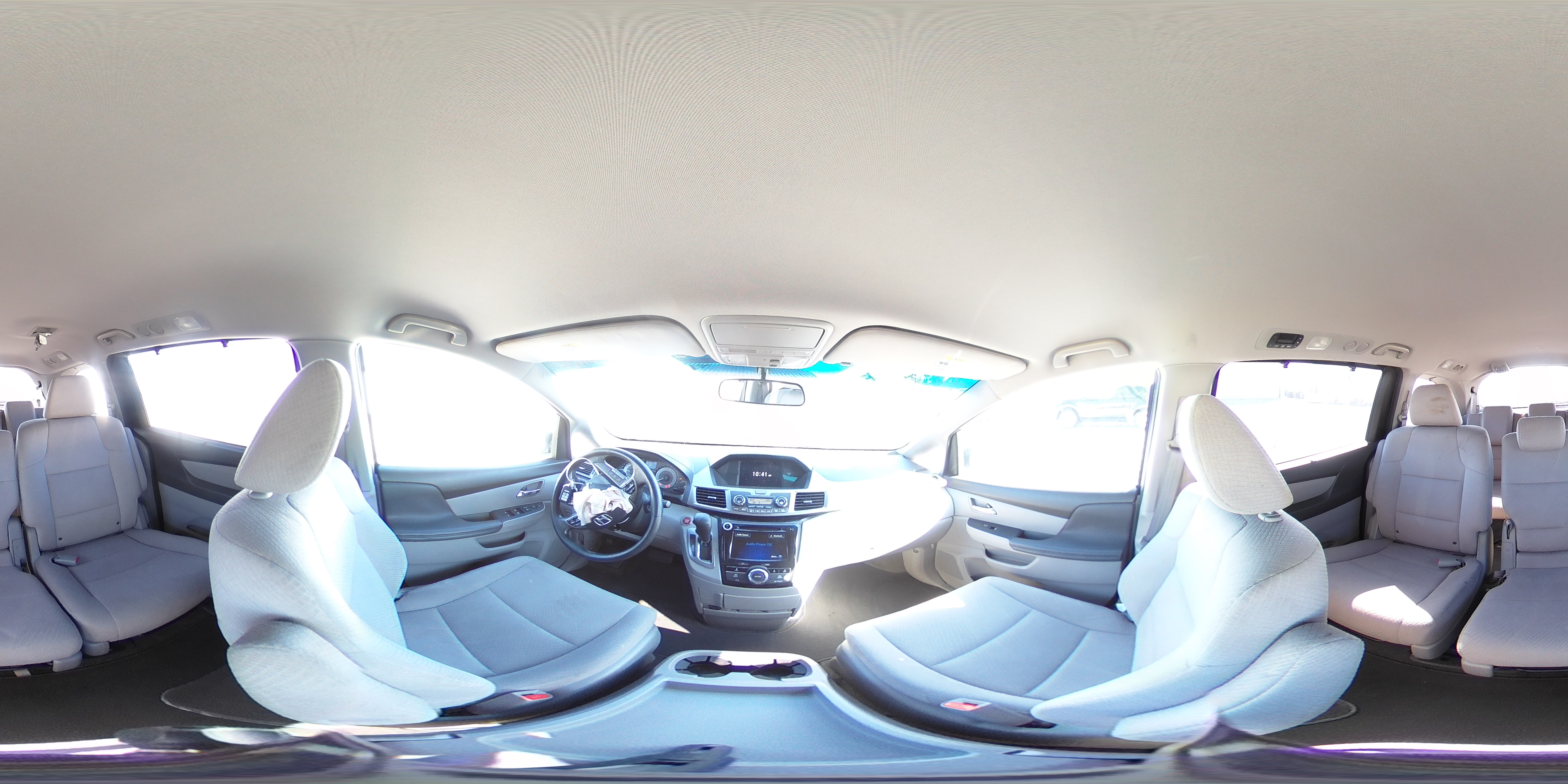 2016 Honda Odyssey - Image 13