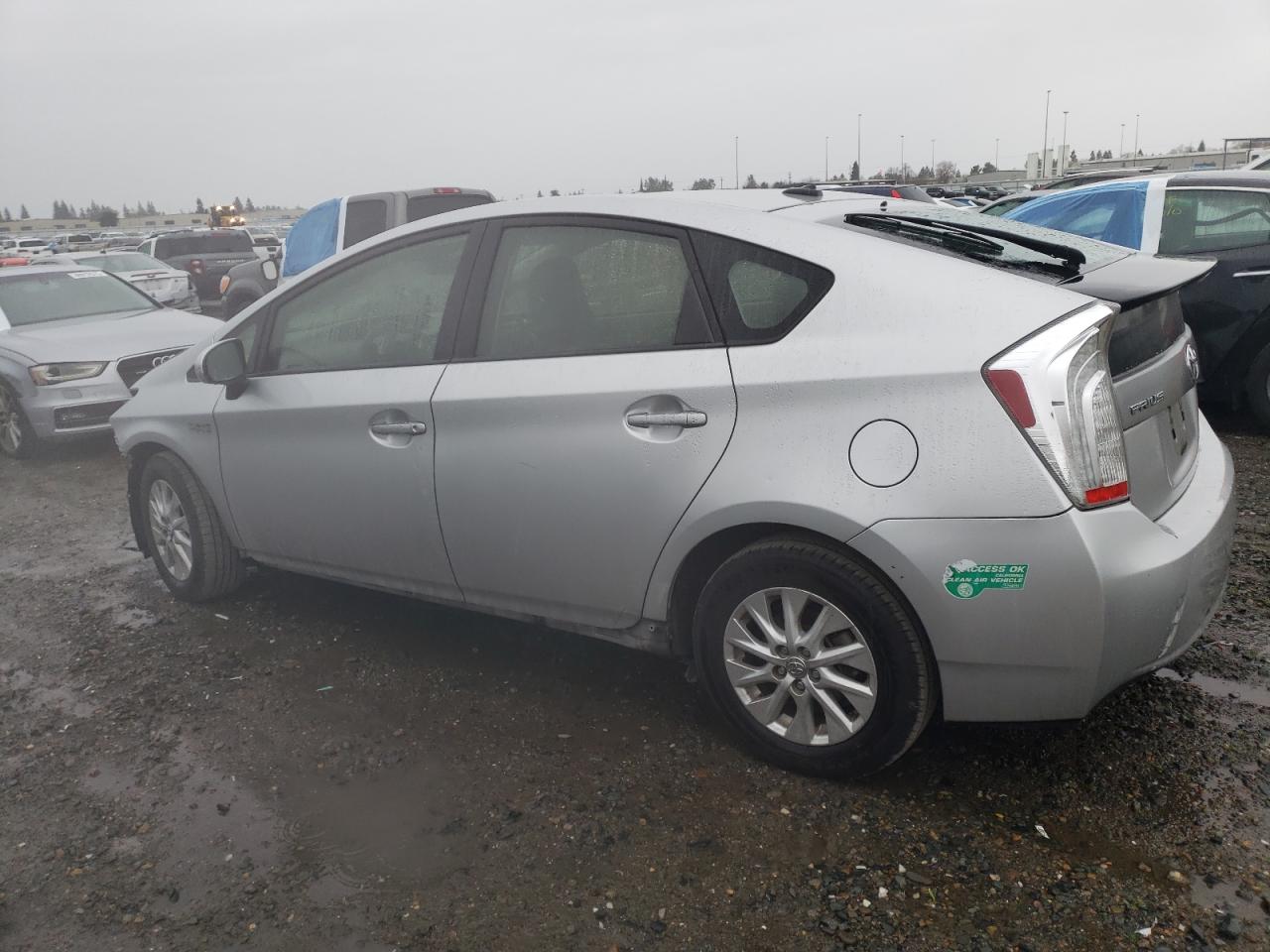 2012 Toyota Prius - Image 2