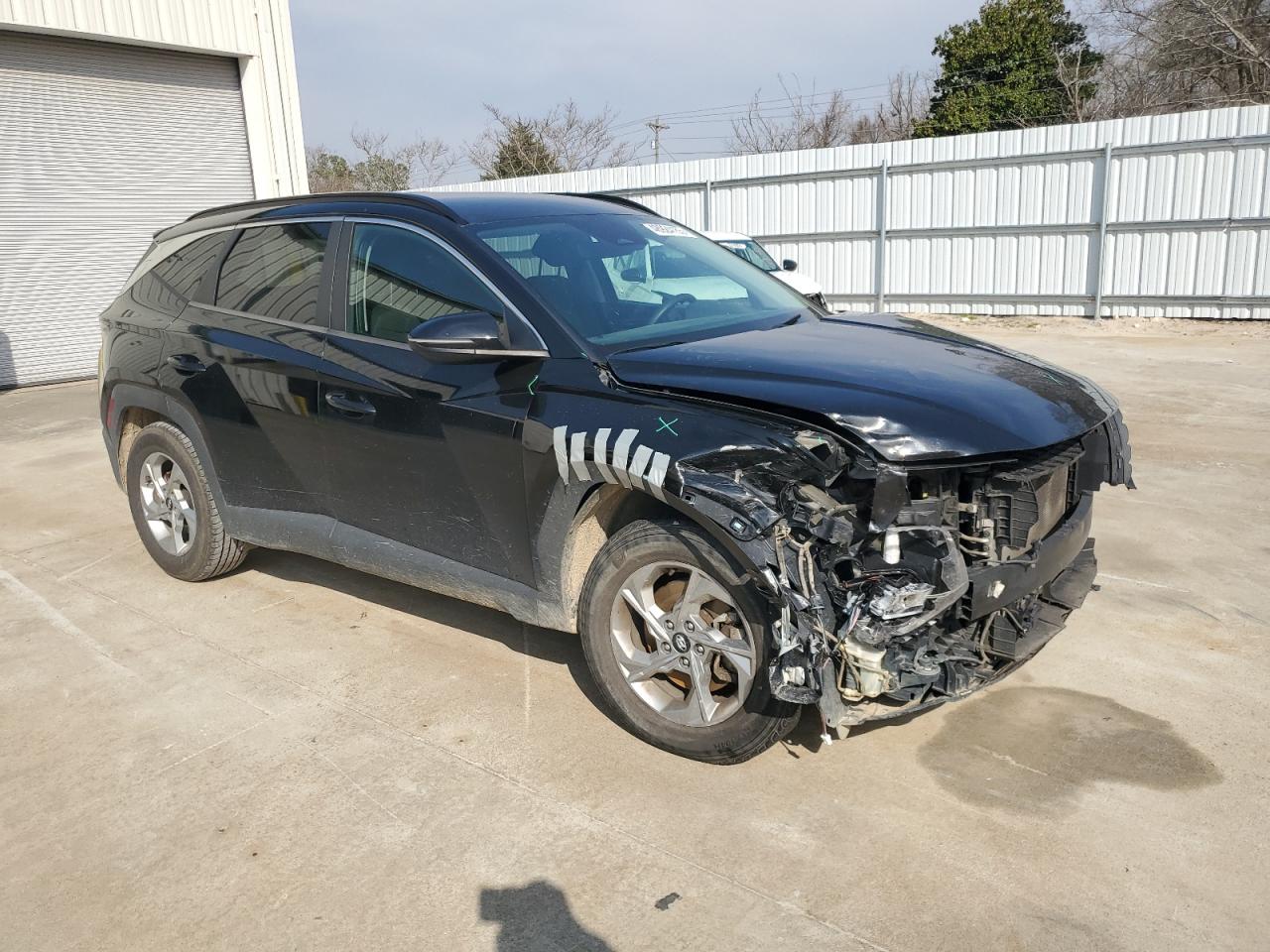 2022 Hyundai Tucson - Image 4