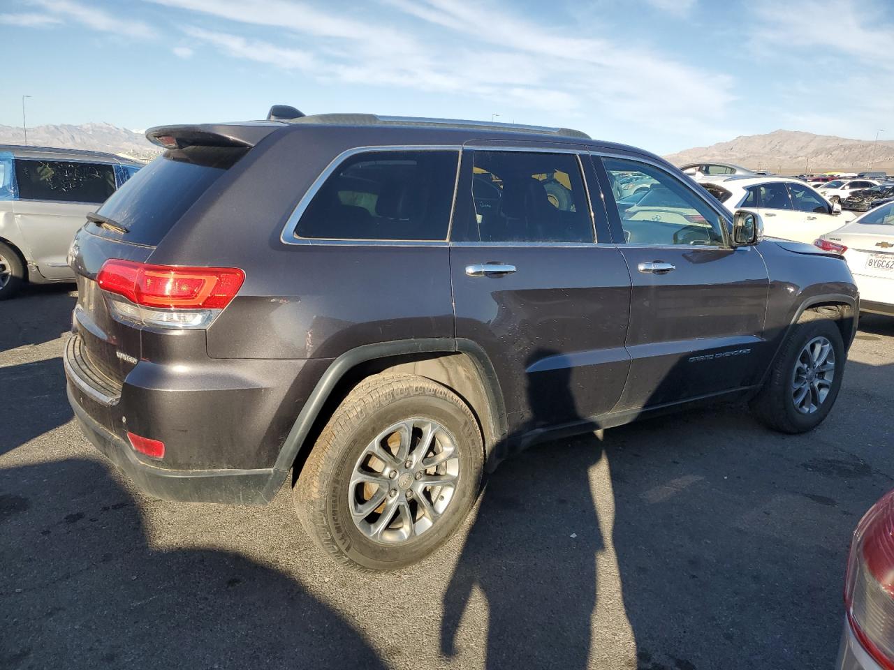 2015 Jeep Grand Cherokee - Image 3