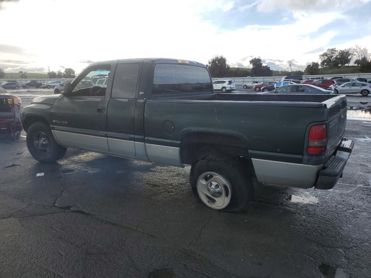2001 Dodge RAM - Image 2