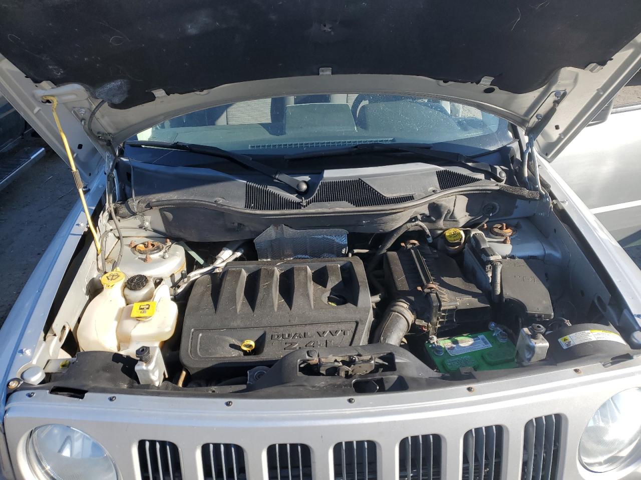 2008 Jeep Liberty (Patriot) - Image 12
