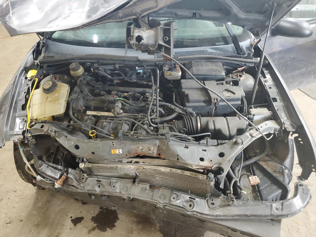 2006 Ford Focus - Image 13