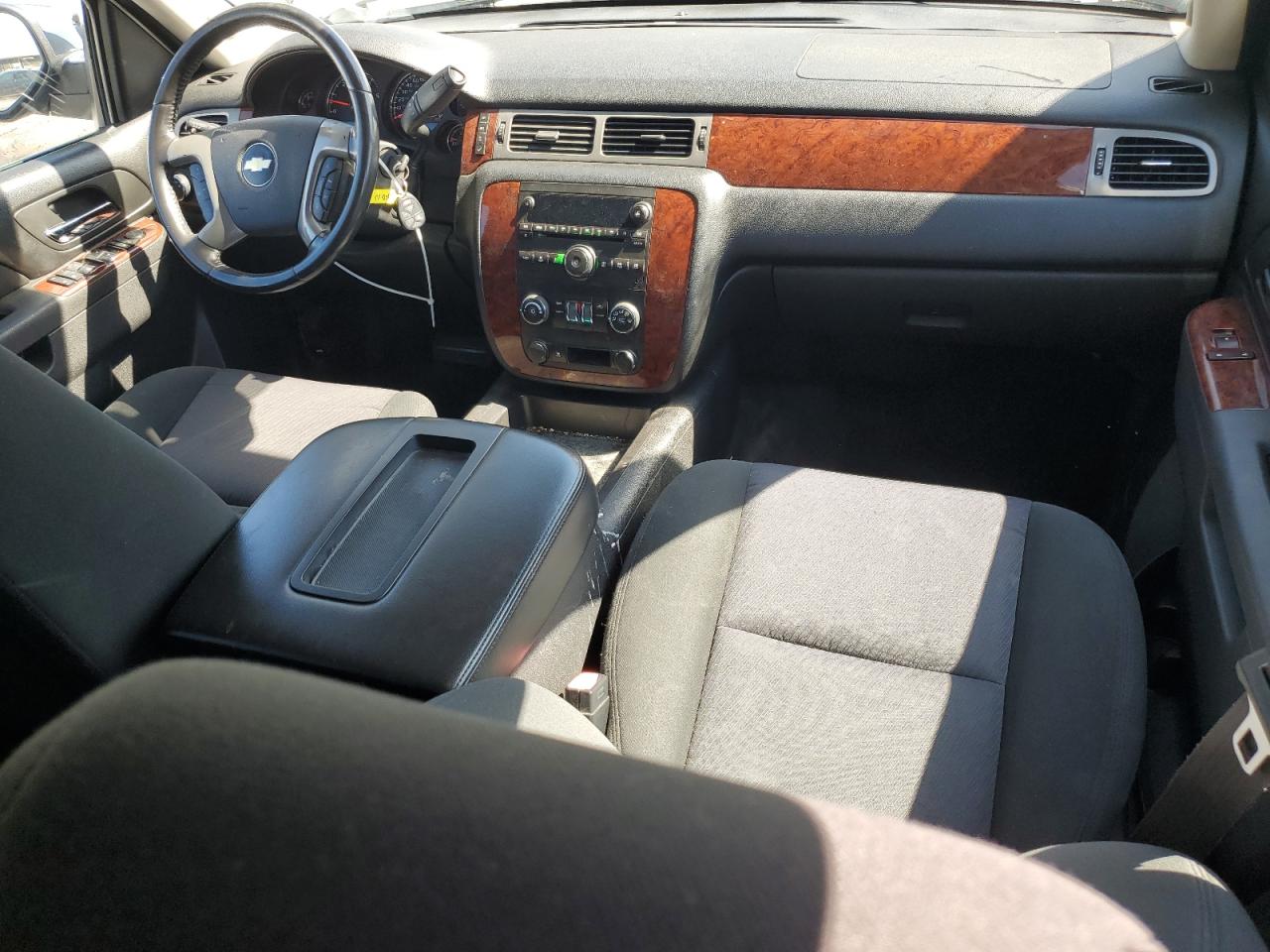 2011 Chevrolet Tahoe - Image 8