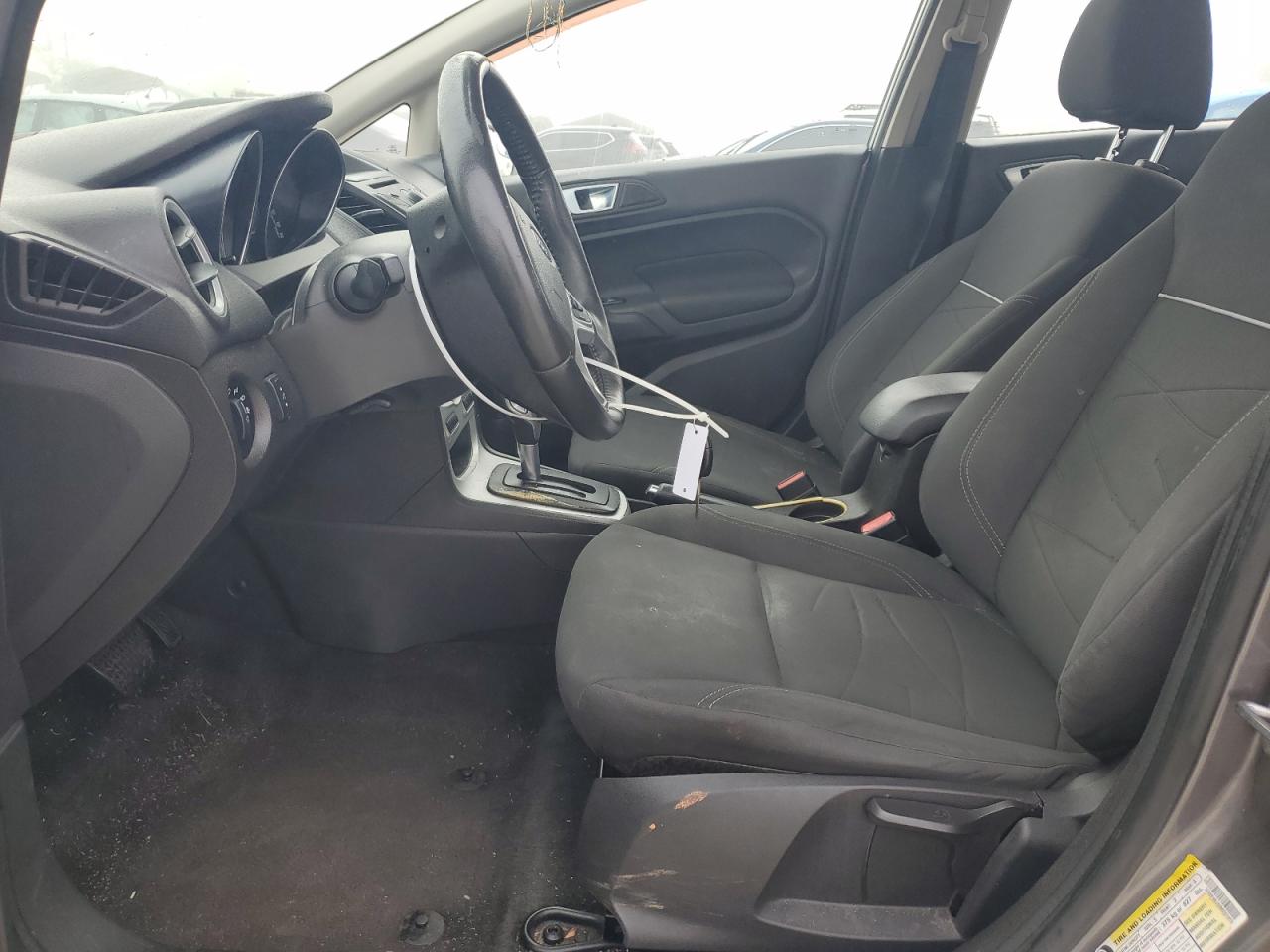 2014 Ford Fiesta - Image 7