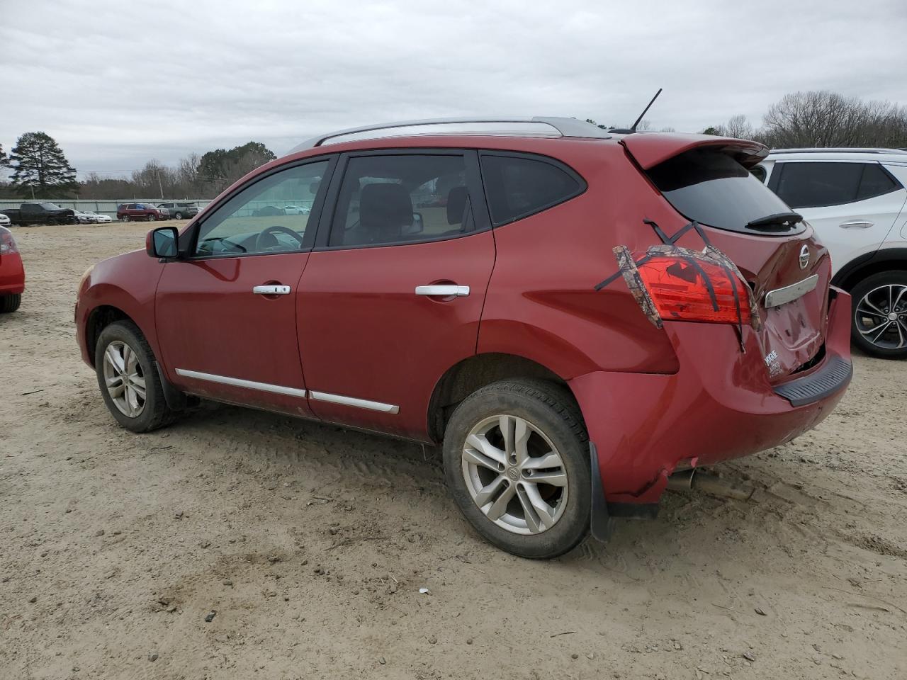 2013 Nissan Rogue - Image 2