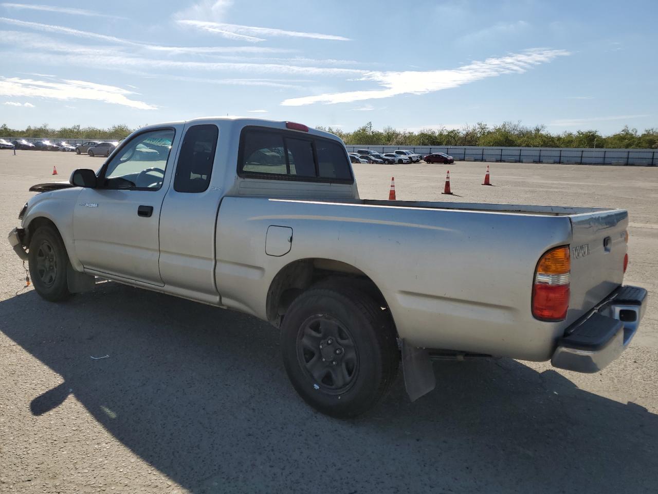 2003 Toyota Tacoma - Image 2