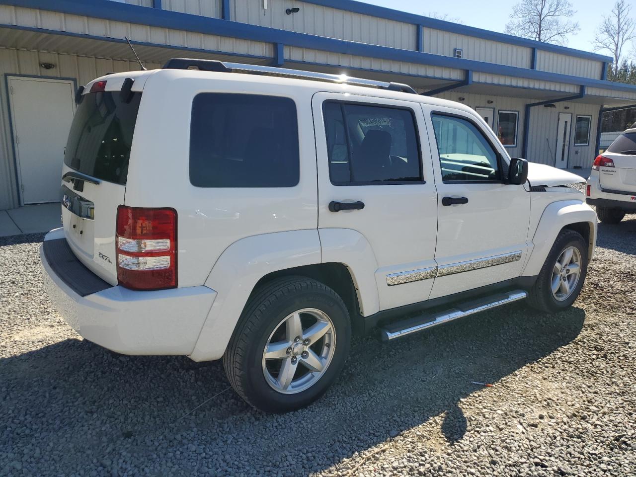 2008 Jeep Liberty (North America) - Image 3