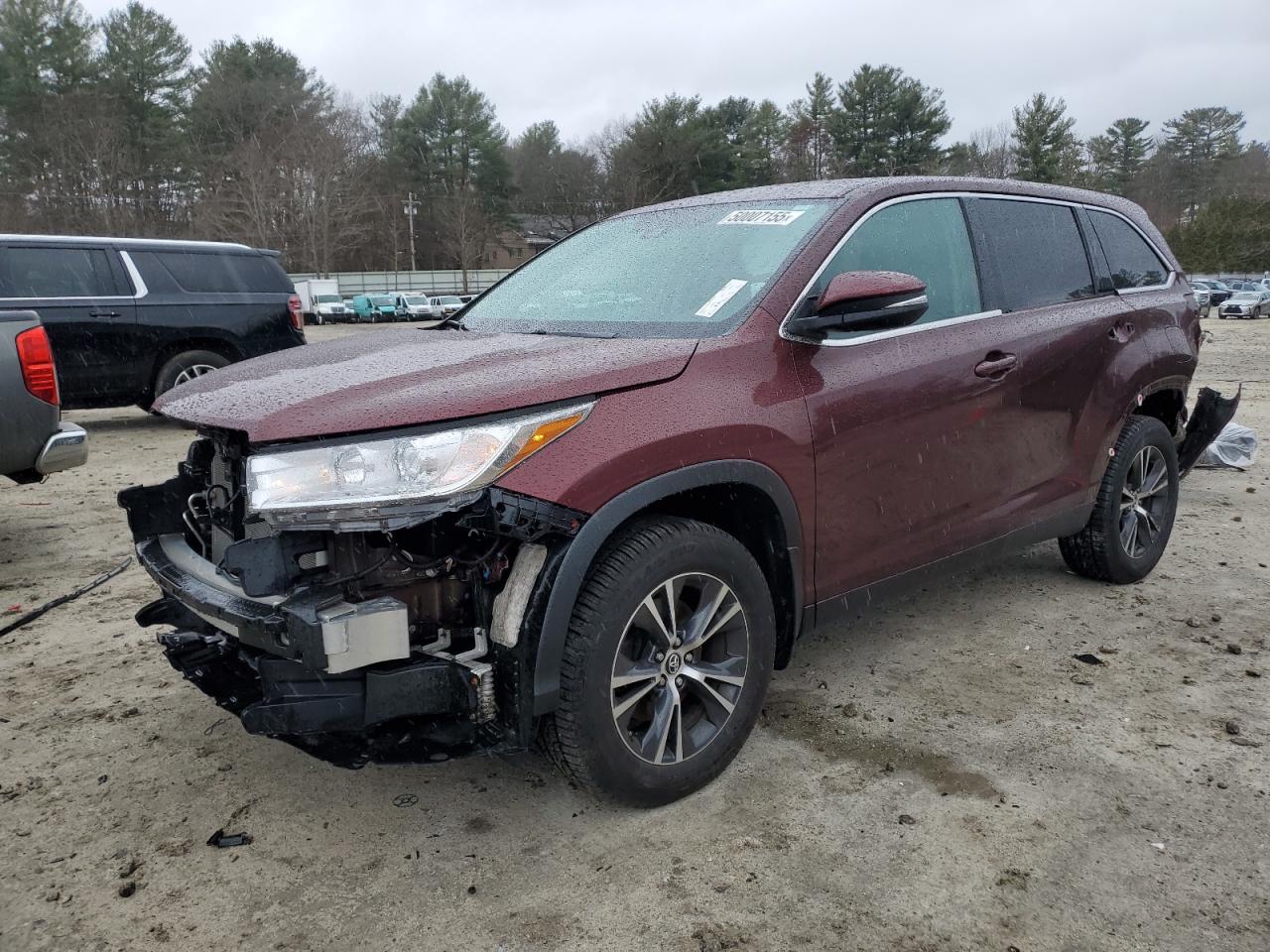 2019 Toyota Highlander Le de vânzare în Mendon, MA - Rear End