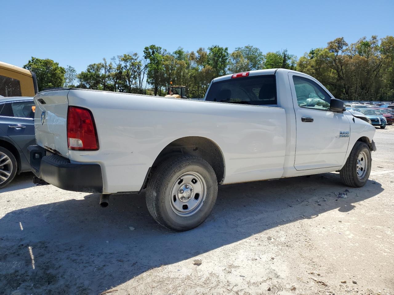 2017 RAM 1500 - Image 3