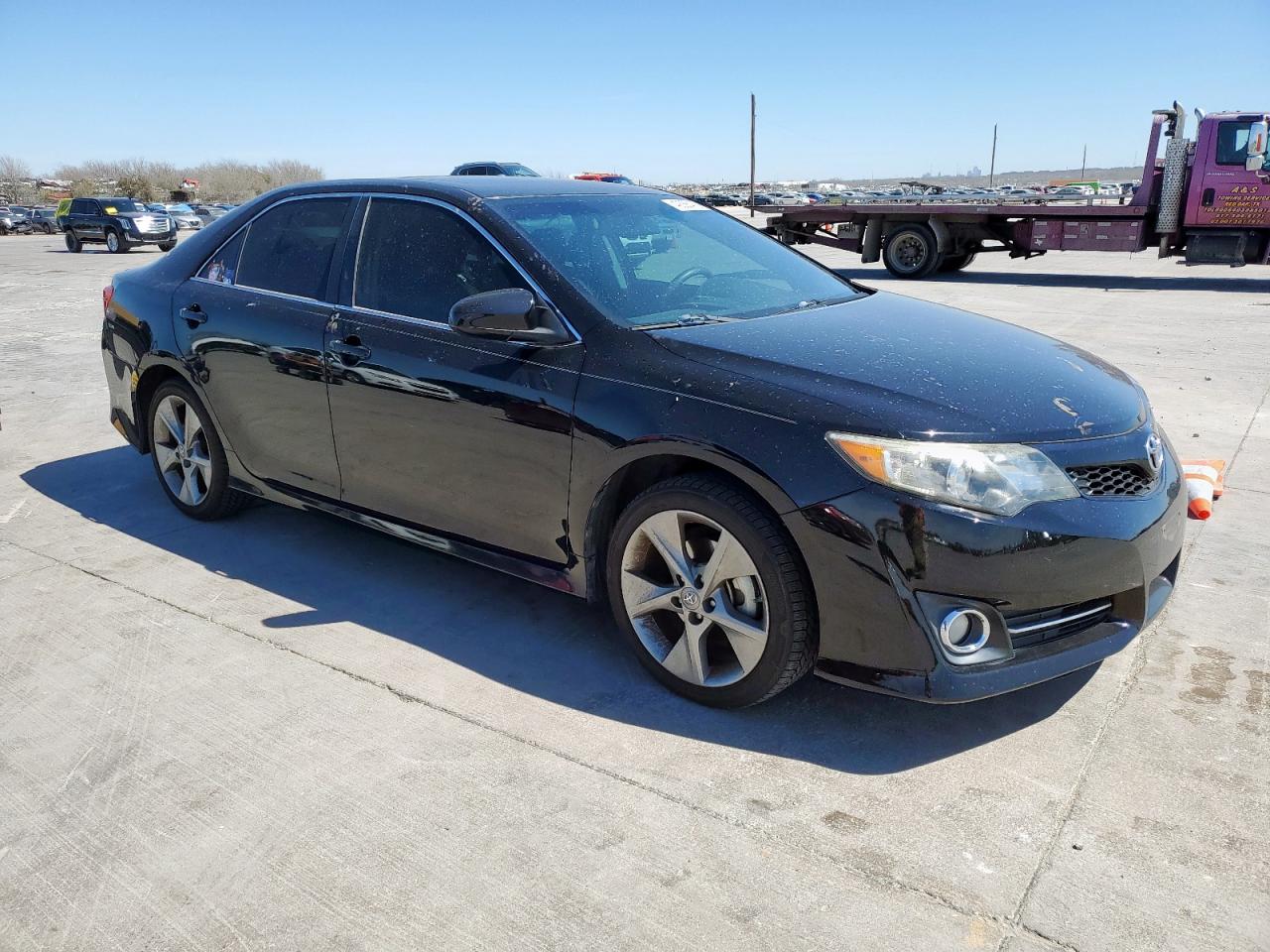 2012 Toyota Camry - Image 4