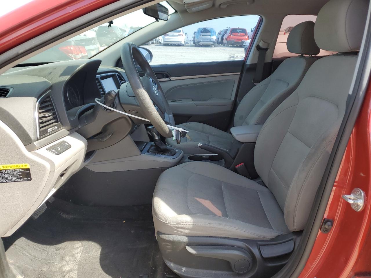 2018 Hyundai Elantra - Image 7
