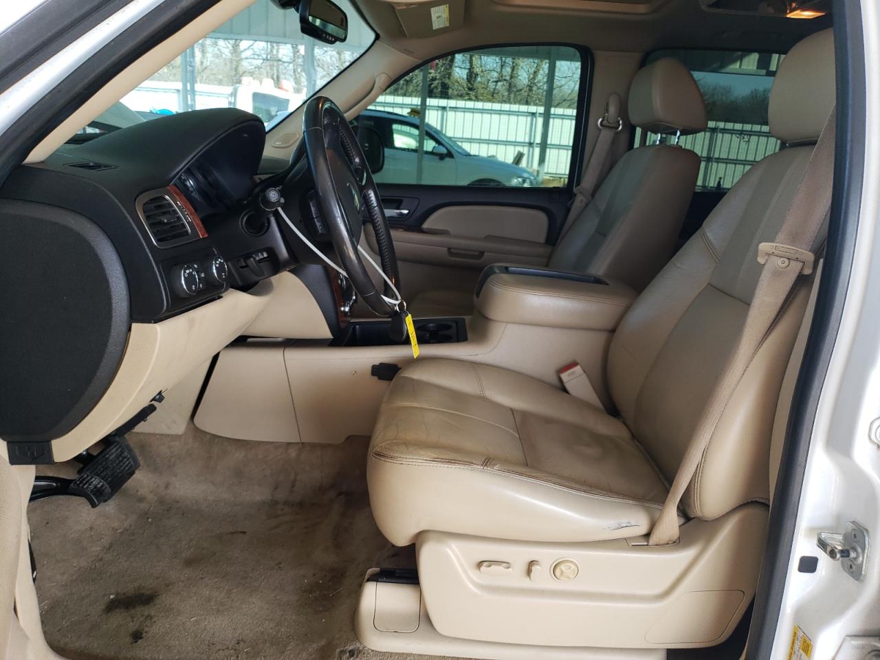 2007 Chevrolet Tahoe - Image 7