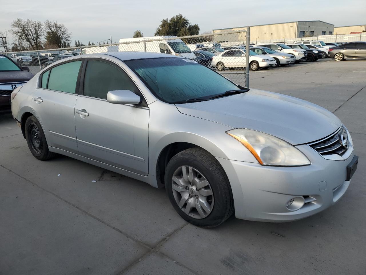 2011 Nissan Altima - Image 4