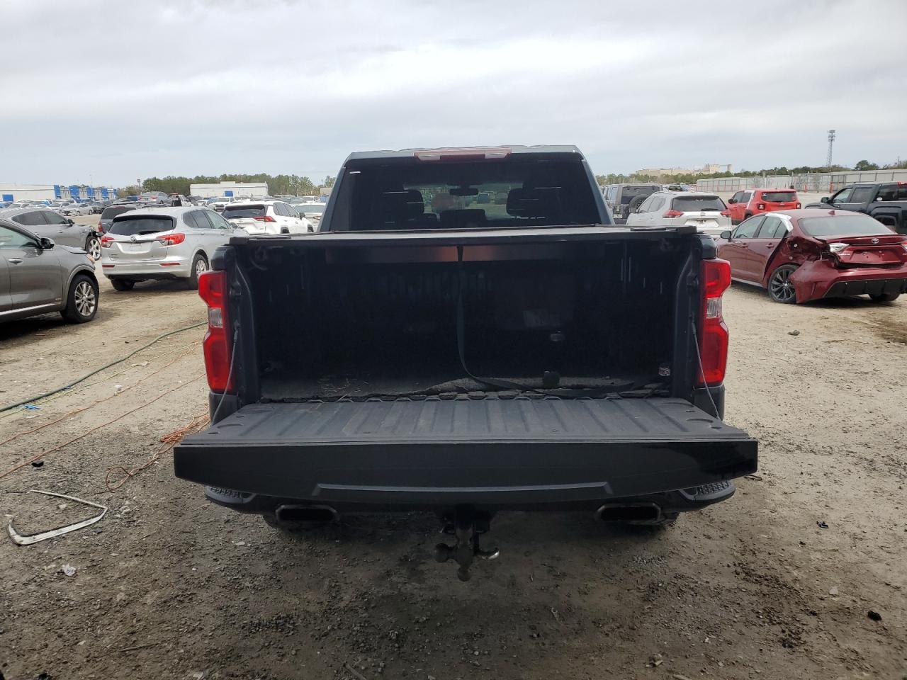 2020 Chevrolet Silverado - Image 6