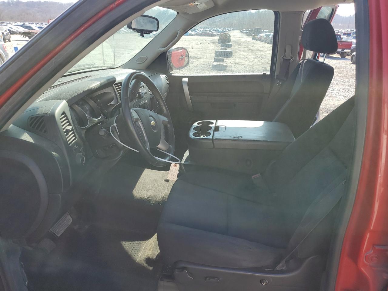 2011 Chevrolet Silverado - Image 7