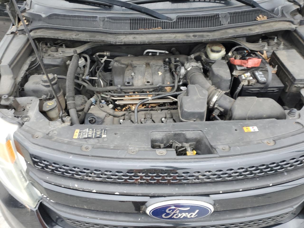 2015 Ford Explorer - Image 13