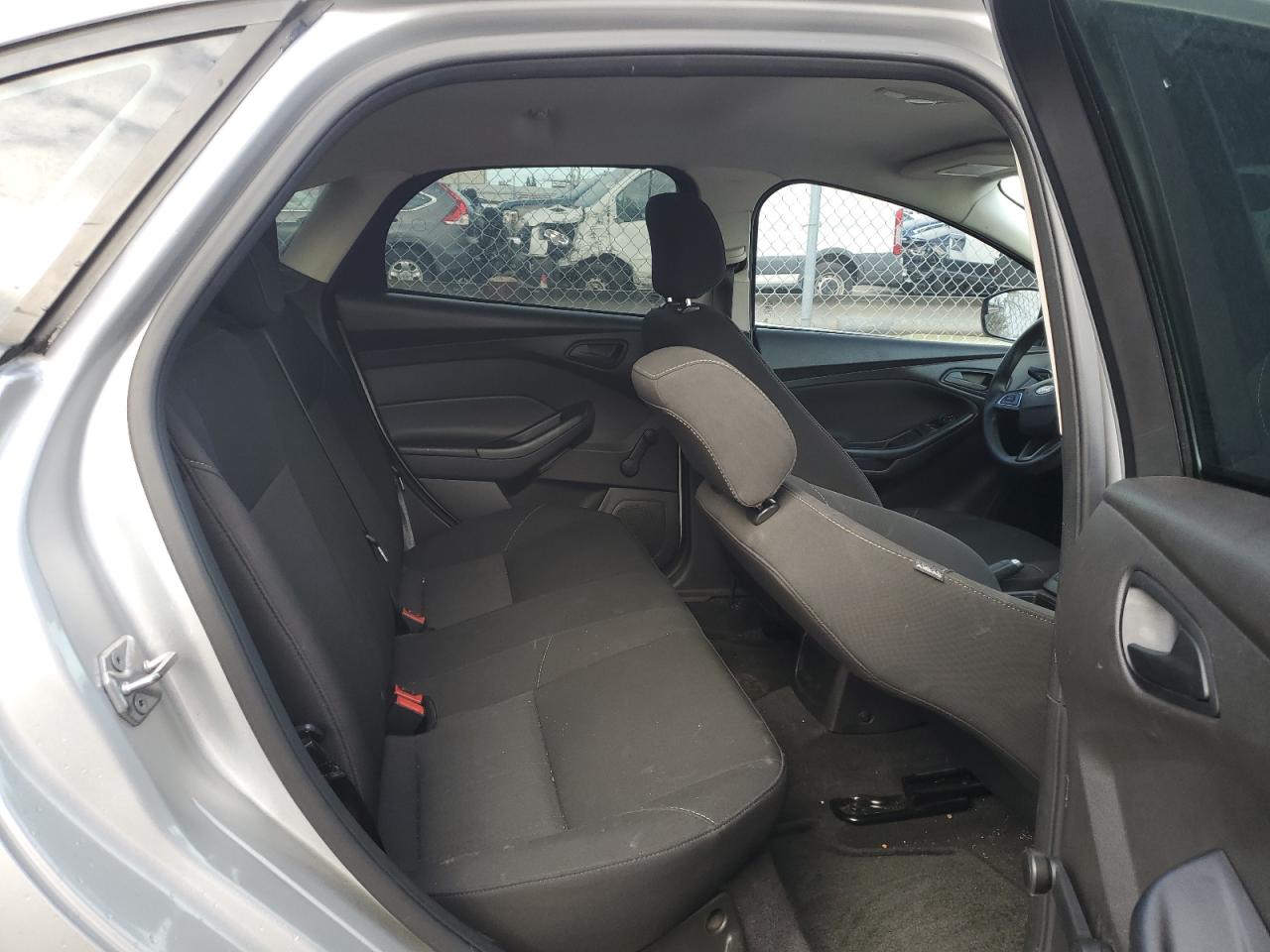 2016 Ford Focus - Image 10