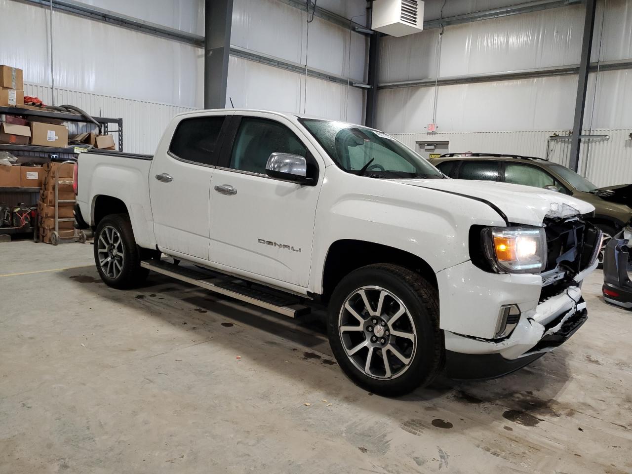 2021 GMC Canyon - Image 4