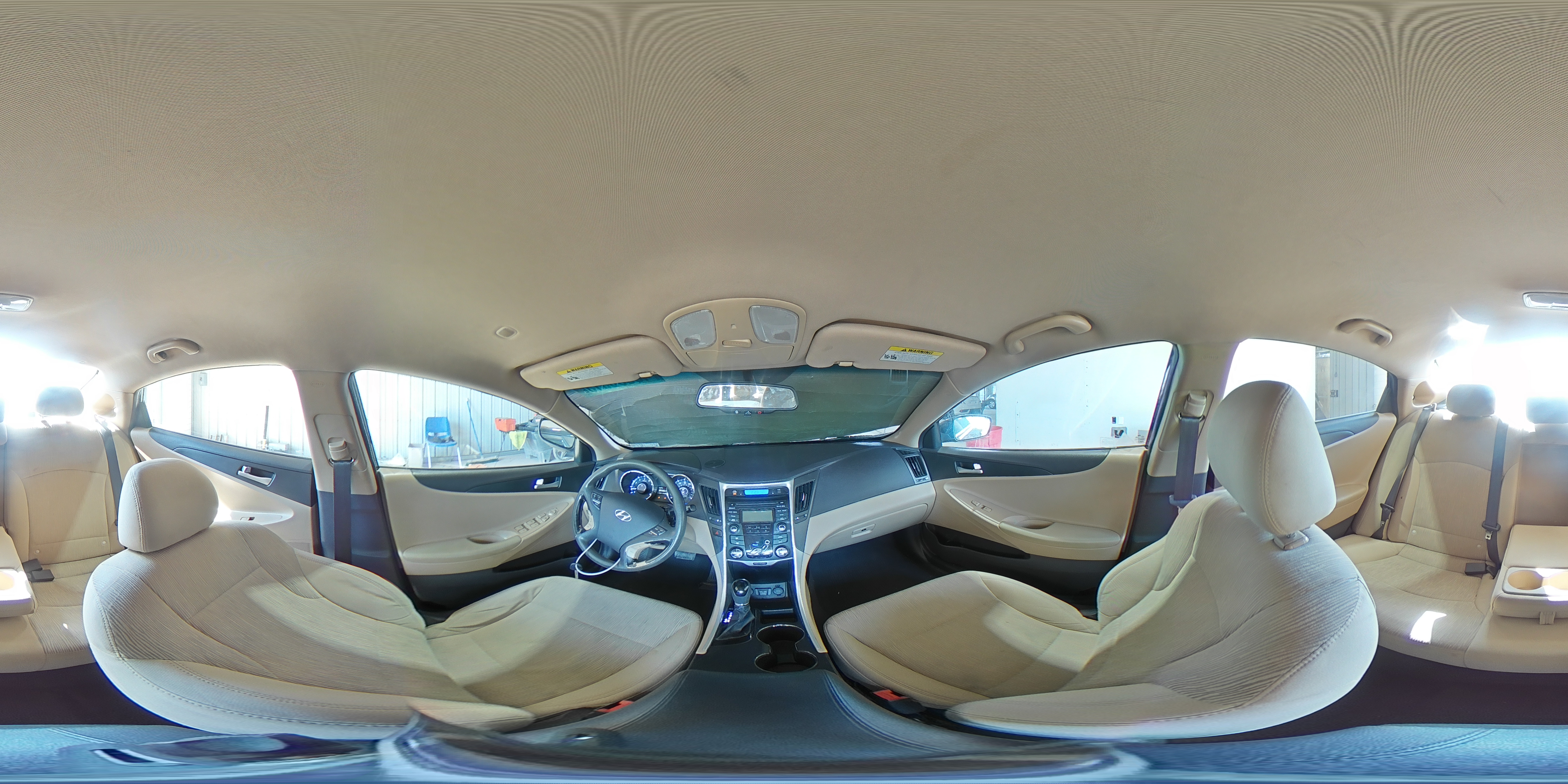 2012 Hyundai Sonata - Image 14