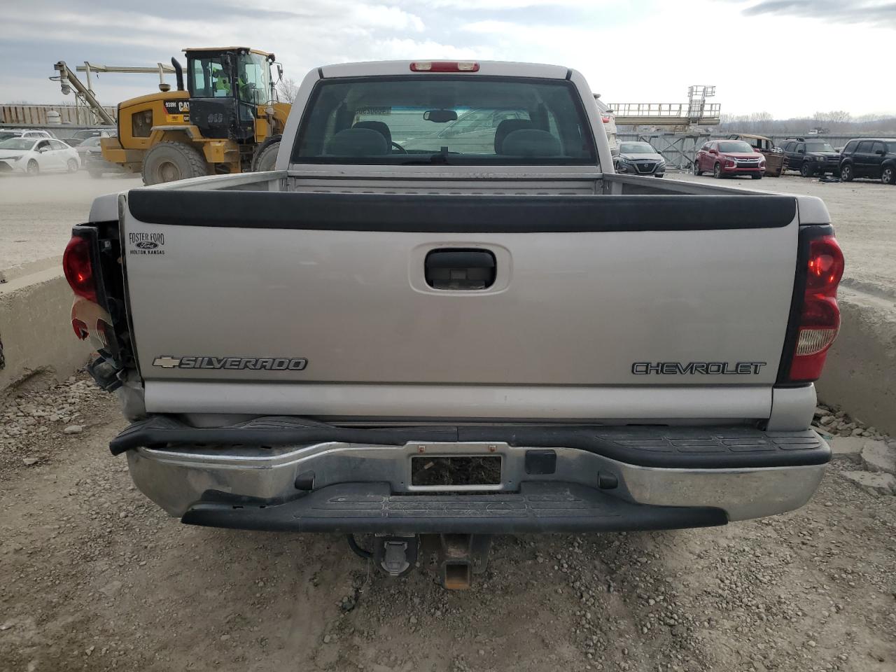 2004 Chevrolet Silverado - Image 6