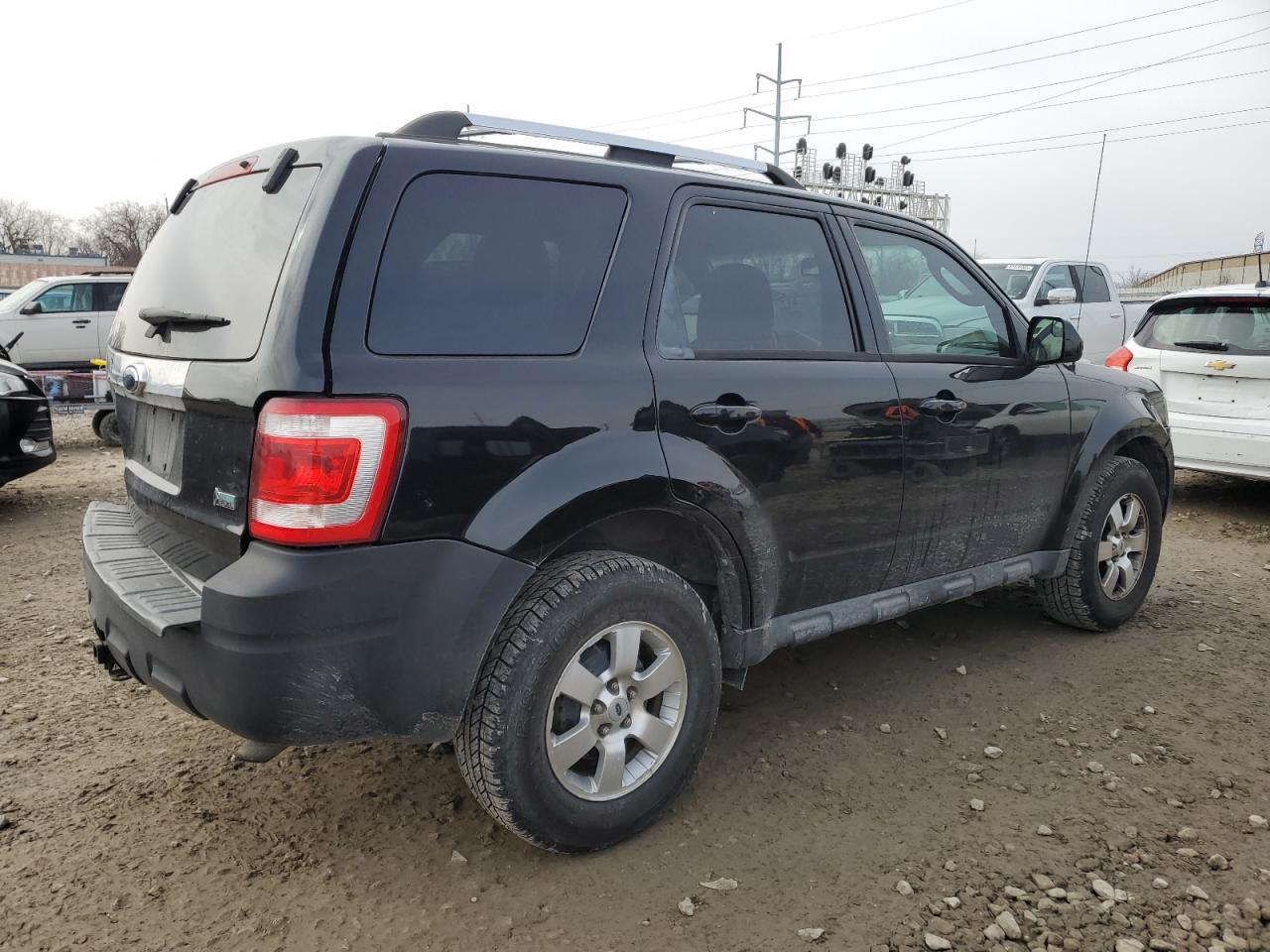 2010 Ford Escape - Image 3