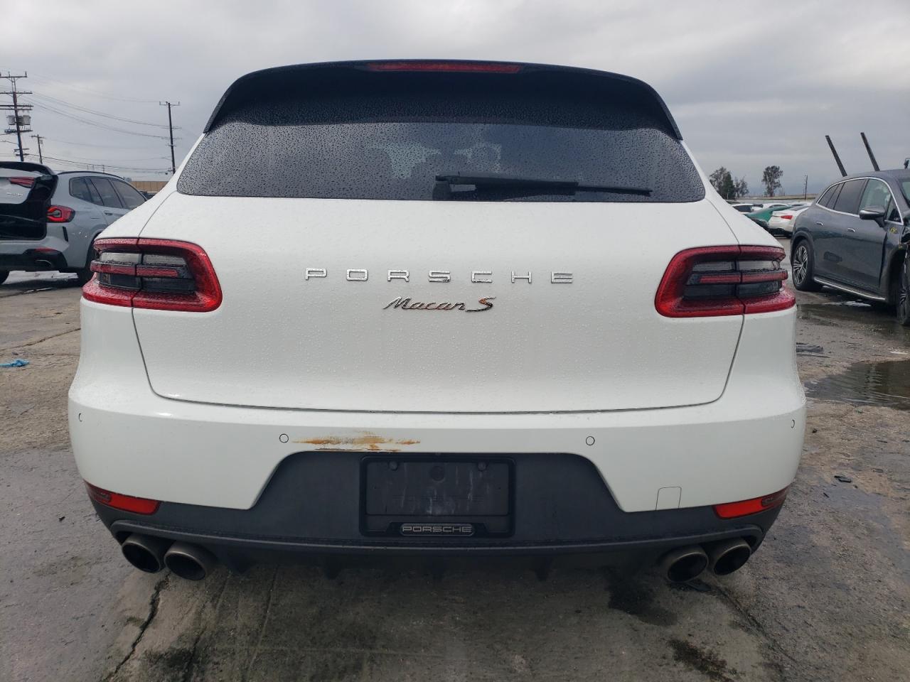 2015 Porsche Macan - Image 6