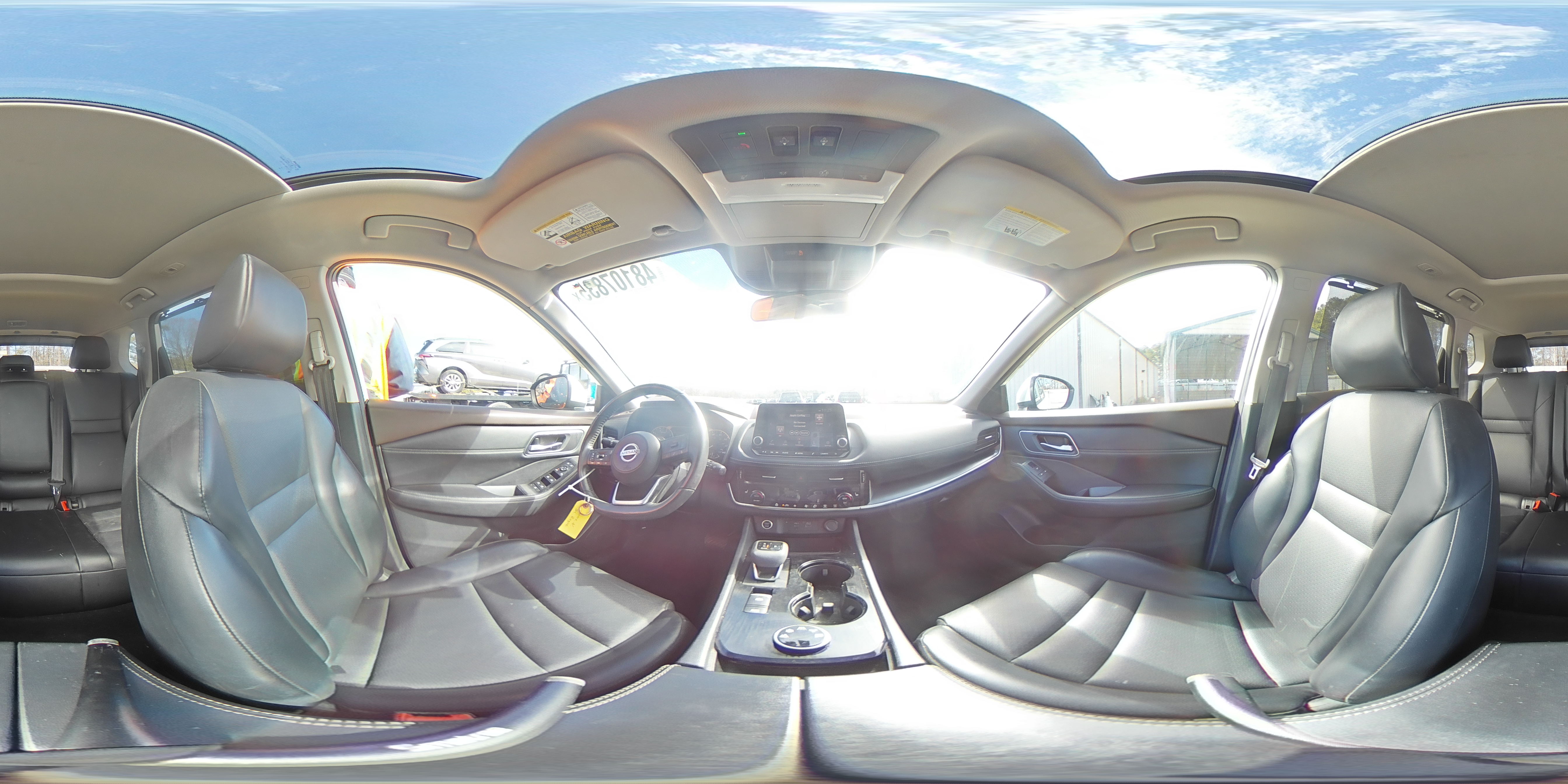2021 Nissan Rogue - Image 15