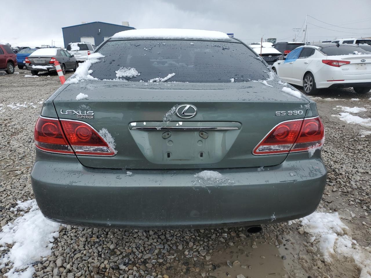 2005 Lexus ES - Image 6