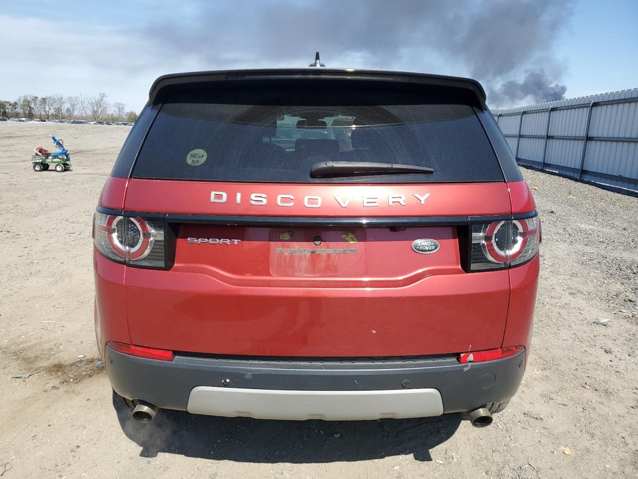 2016 Land Rover Discovery - Image 6
