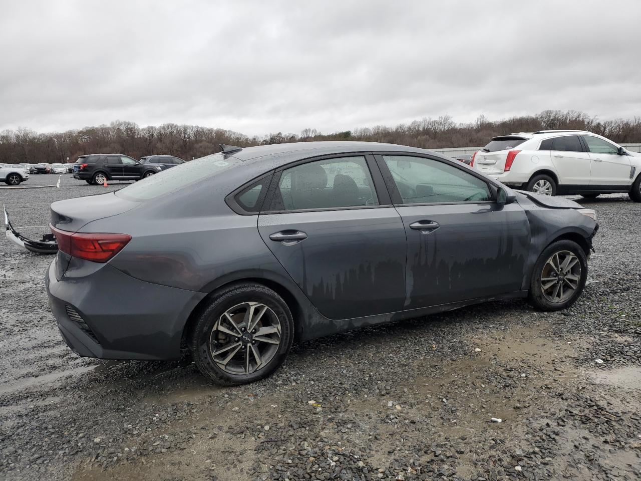 2024 Kia Forte - Image 3